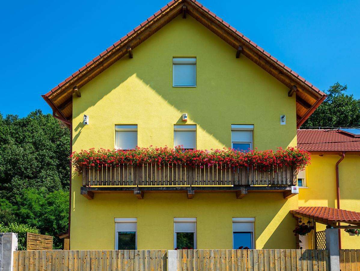 Bakterhaz Vendeghaz Hotel Nagyvisnyó Exterior foto